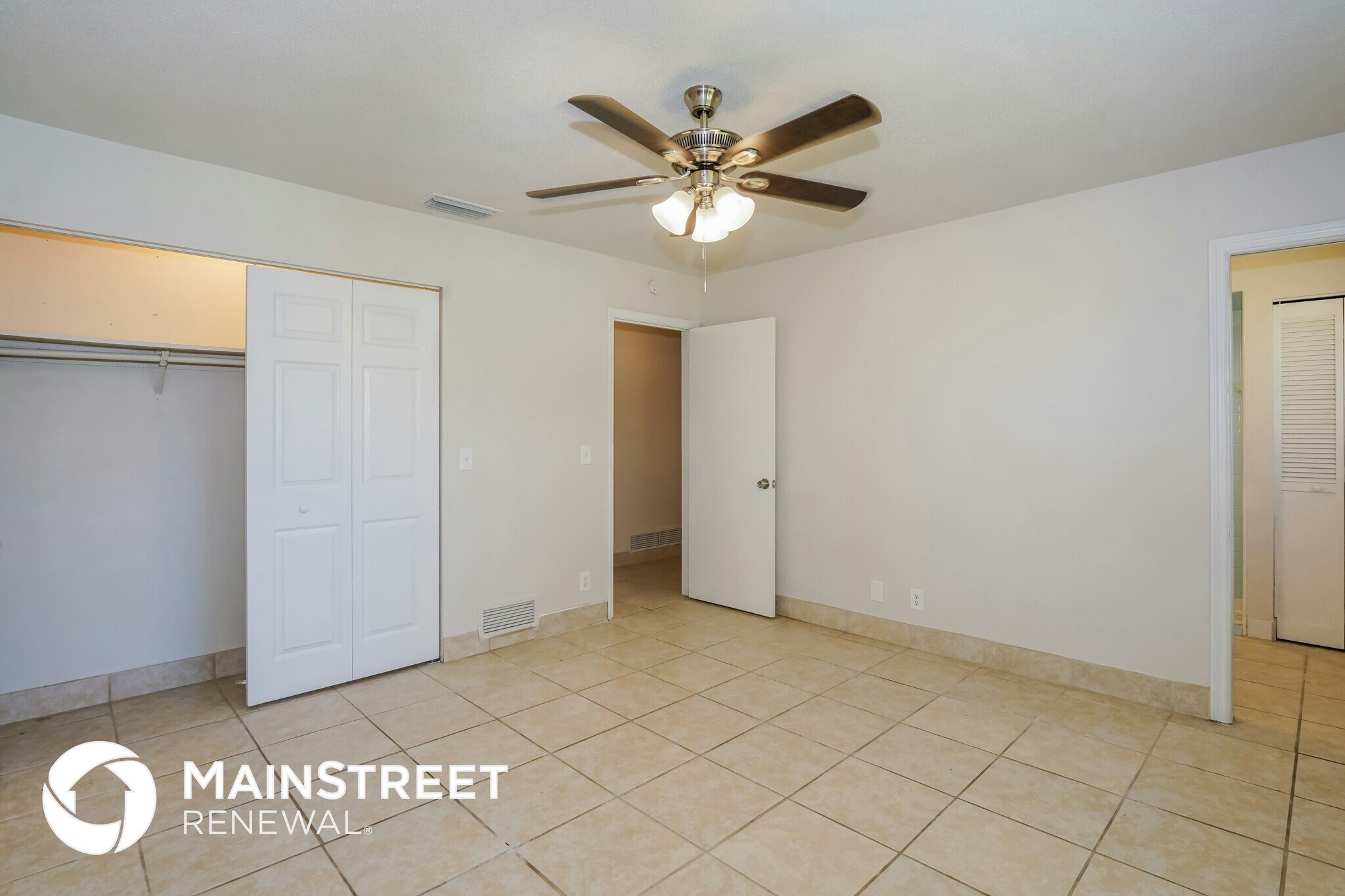 Building Photo - 142 Springwood Dr