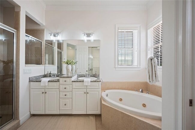 Building Photo - 3010 W Stovall St