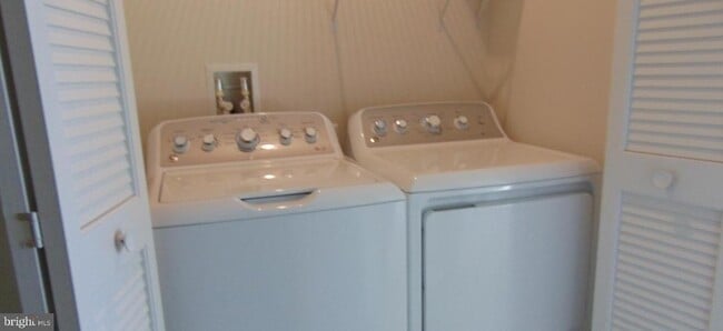 Building Photo - 1813 Wind Gate Rd