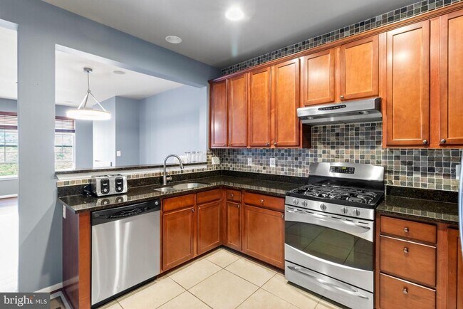 Building Photo - 7022 Black Oak Rd