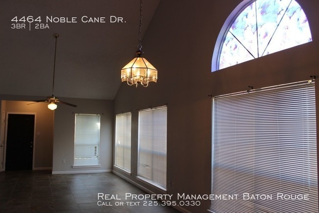 Building Photo - Home in Sugar Mill Ridge