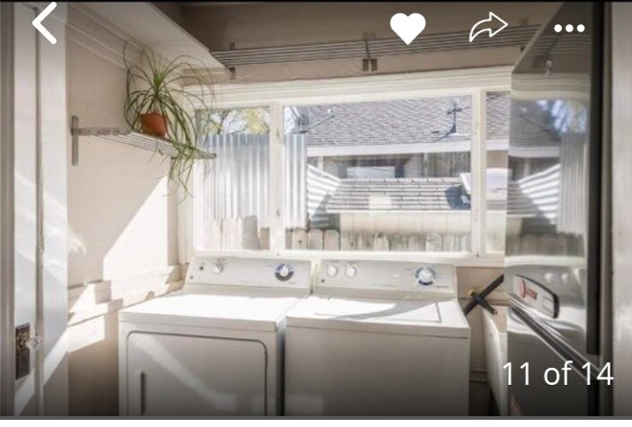 Building Photo - 5835 Broadway