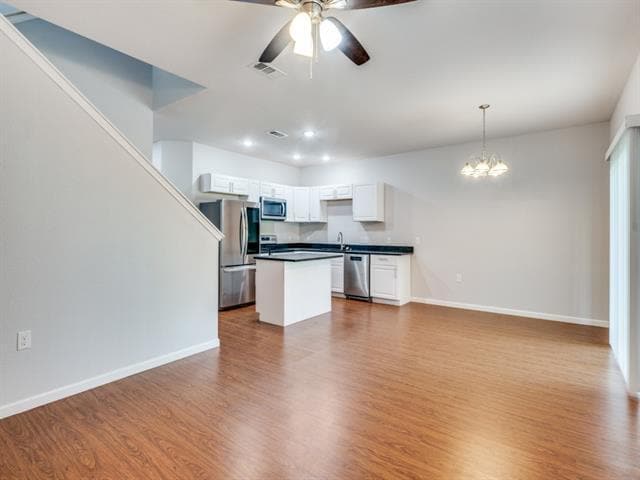 Building Photo - 751 Pipeline Ct