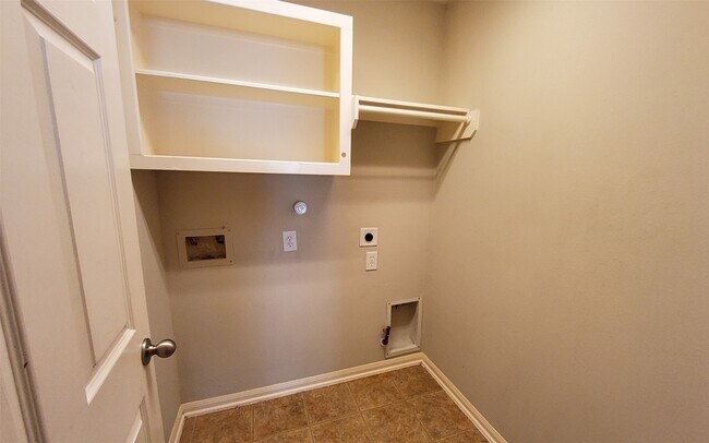 Building Photo - 5902 Durango Mist Ln