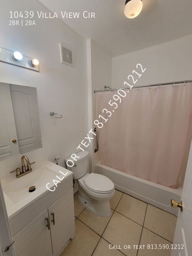 Building Photo - 10439 Villa View Cir