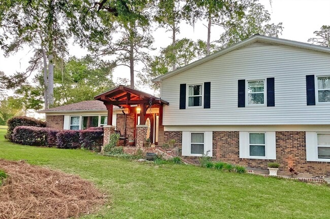 Building Photo - 3086 Waterford Dr