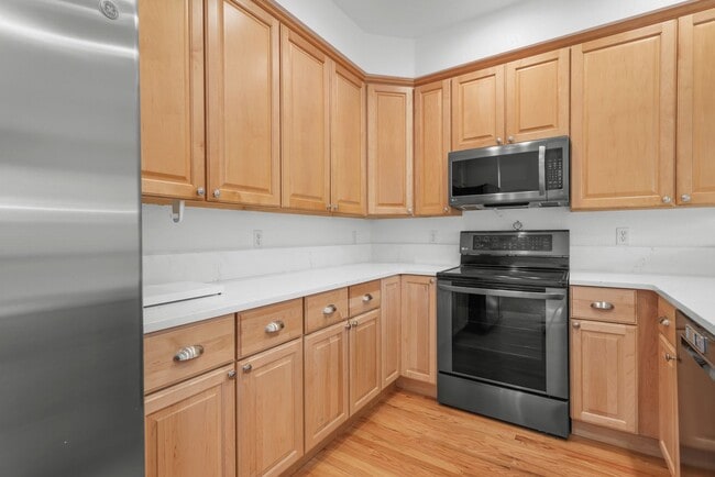 Building Photo - 658 Wild Ridge Cir