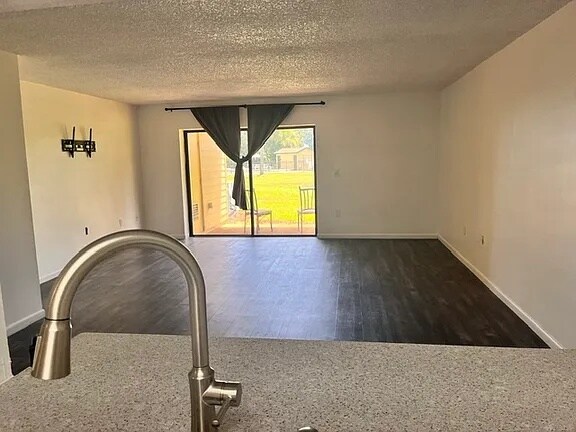 Building Photo - 441 N Harbor City Blvd