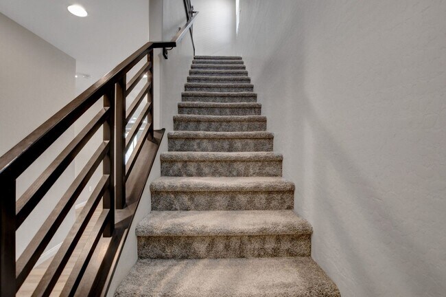 Building Photo - Beautifully Upgraded 4 Bedroom, Two Story ...