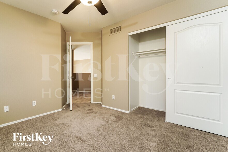 Building Photo - 10205 E Sonoran Heights Pl