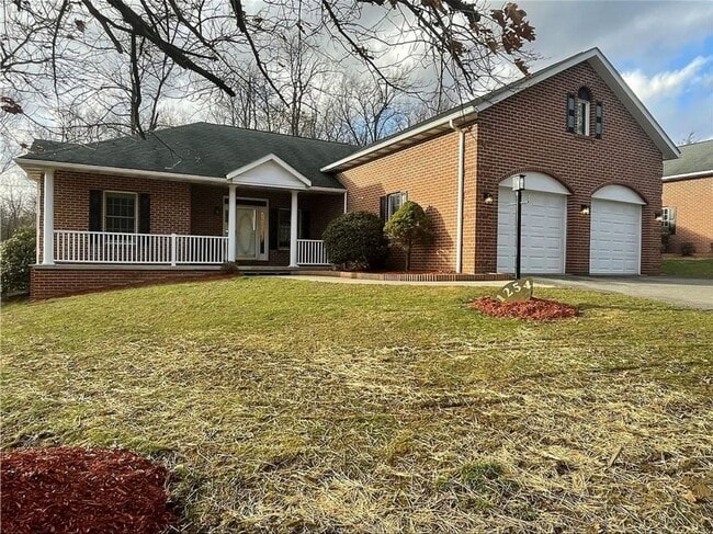 Primary Photo - 1250-1254 Evans City Rd