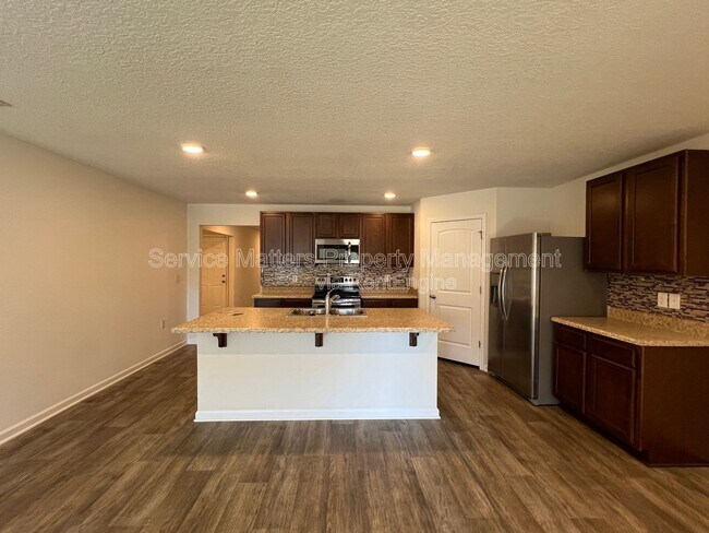 Building Photo - 4080 Roosevelt Way