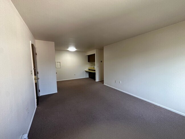 Interior Photo - Oakwood Apartments