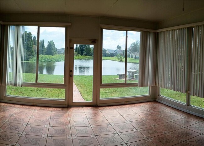 Building Photo - 862 Bayou View Dr