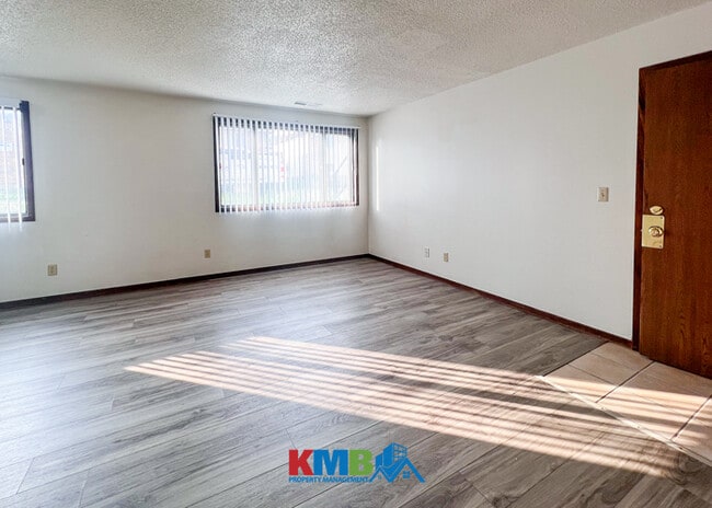 Building Photo - 945 Boston Way