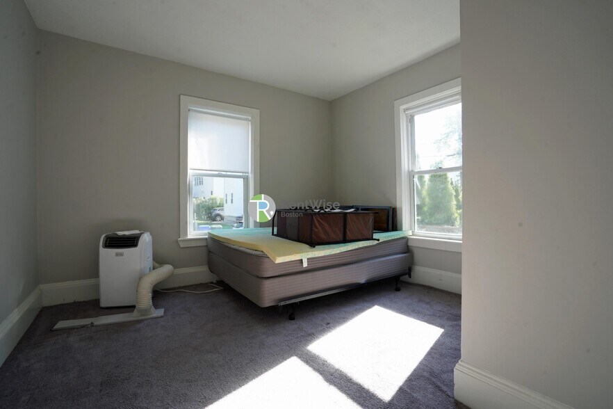 Building Photo - 27 Westford St