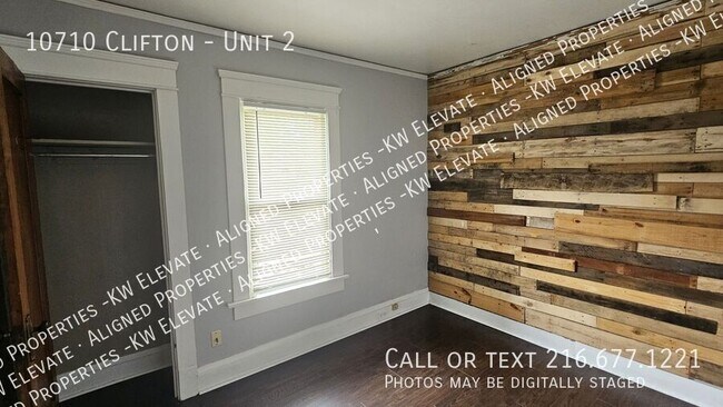 Building Photo - 10710 Clifton-Unit 2