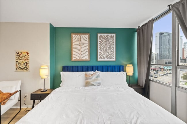 Building Photo - 1800 Lavaca St