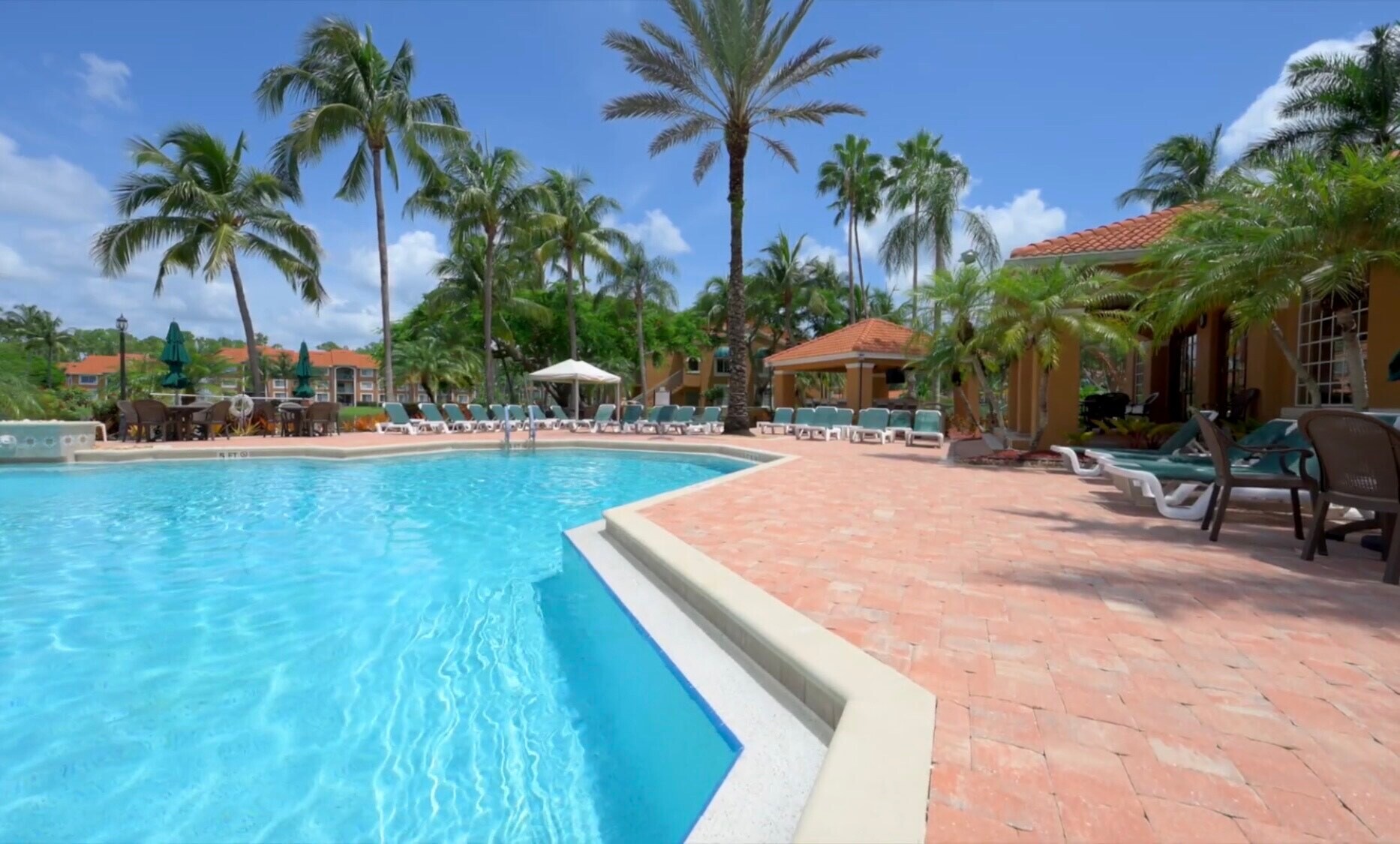 Building Photo - 1270 Wildwood Lakes Blvd