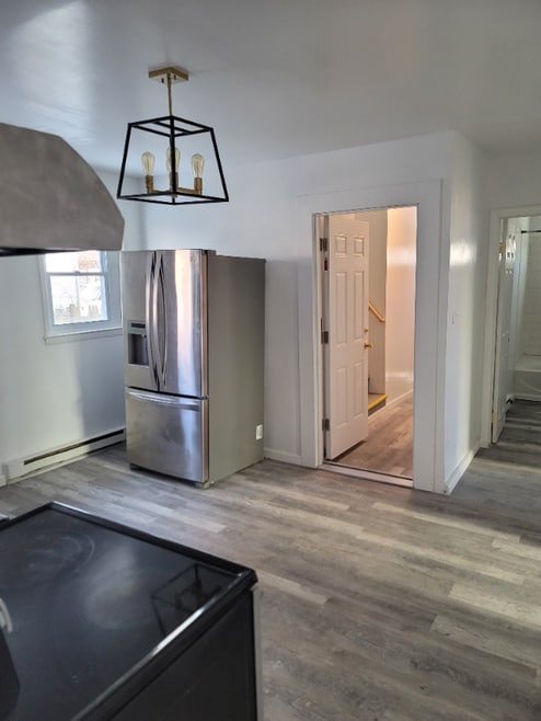 Building Photo - 92 Twiss St