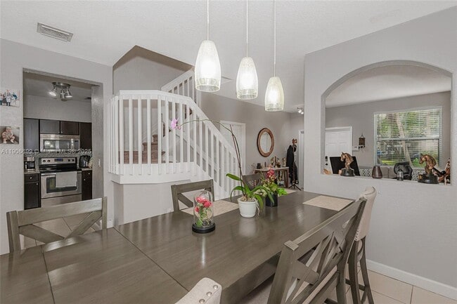 Building Photo - 3816 SW 169th Terrace