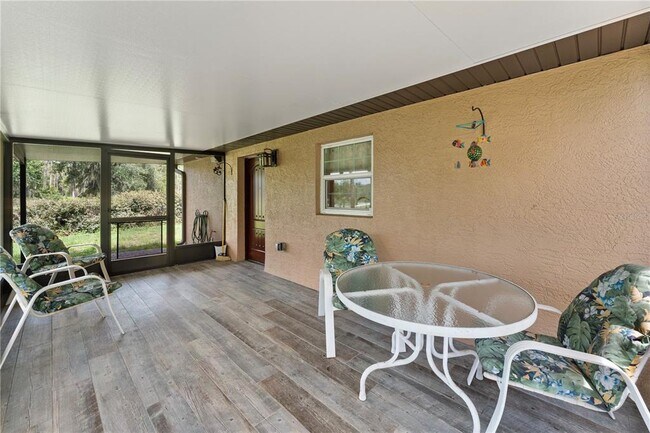 Building Photo - 3241 Tropicaire Blvd