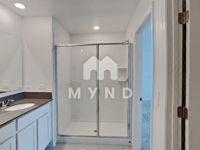 Building Photo - 1115 Peach Creek Dr