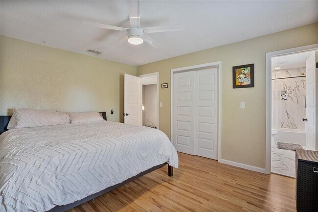 Building Photo - 2464 Lydia Way