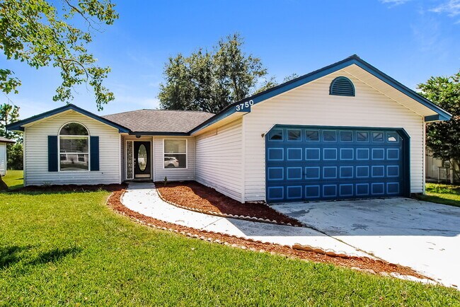 Building Photo - 3750 Barbizon Cir S