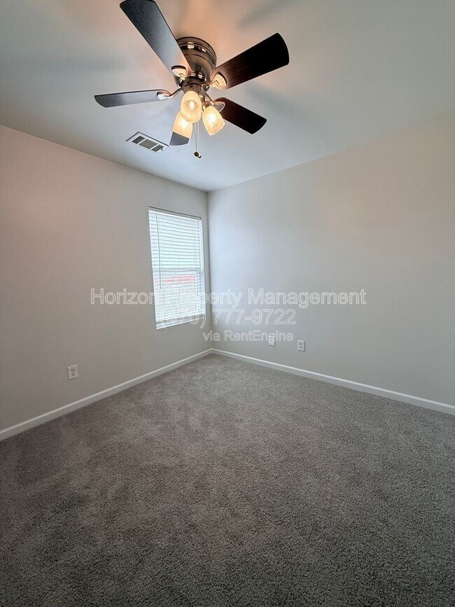 Building Photo - 6265 Smoke Ridge Ln