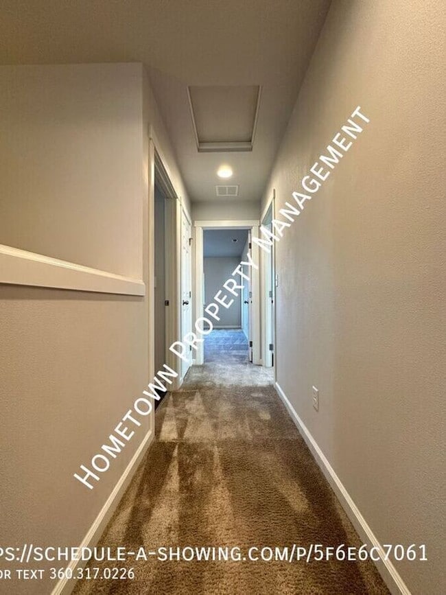 Building Photo - 5347 50th Lp SE
