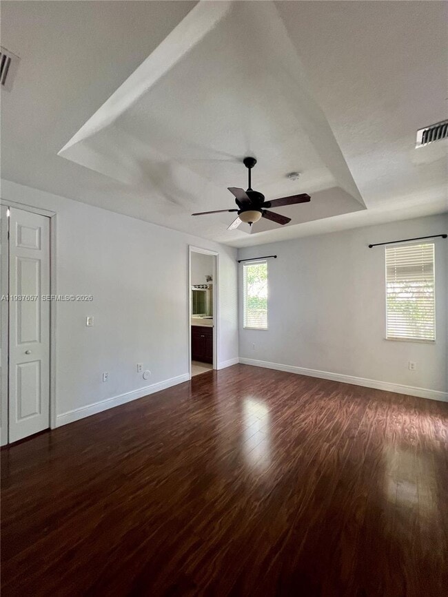 Building Photo - 16020 SW 91st Ct