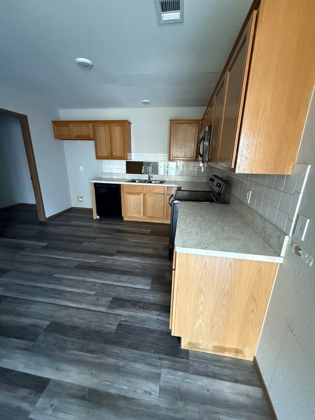Building Photo - 1504 Fianna Pl Ct