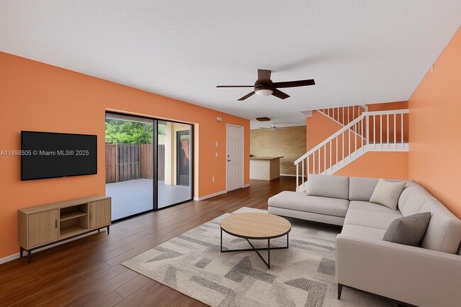 Building Photo - 2913 SW 22nd Cir