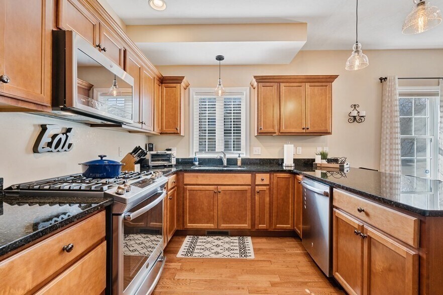 Building Photo - 20 Denworth Bell Cir