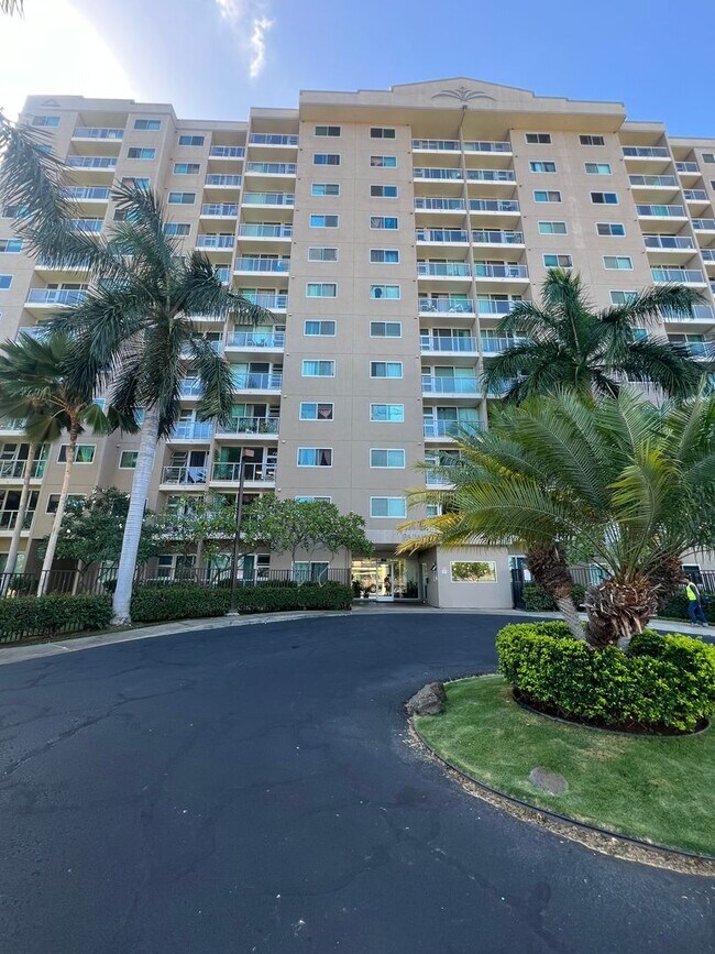 Building Photo - 94-302 Paiwa Street #1014