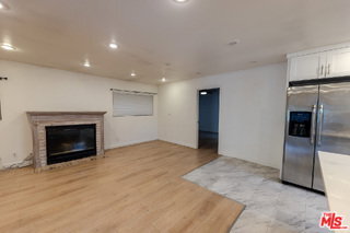 Building Photo - 837 Sunset Ave