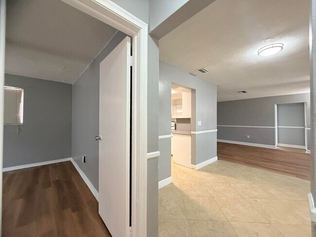 Building Photo - 8381 NW 28th Pl