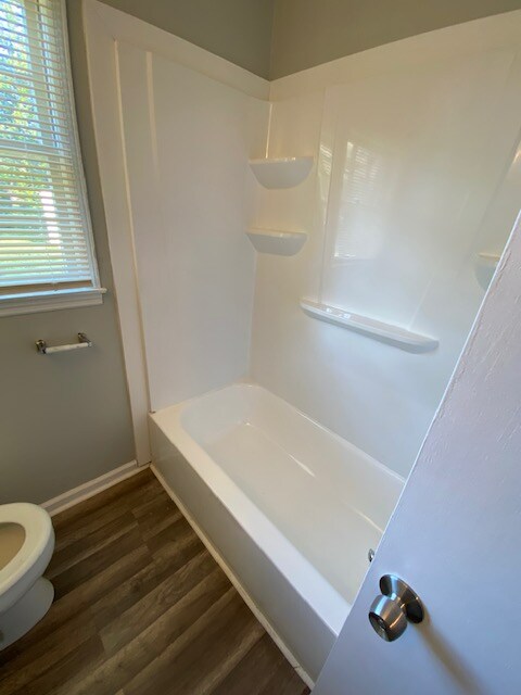 Building Photo - 4104 Talwell Dr SW
