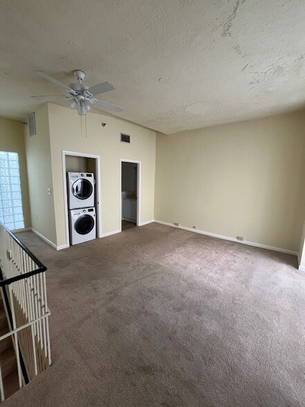 Building Photo - 907 Caroline St