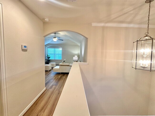 Building Photo - 6818 Pear Point Ln