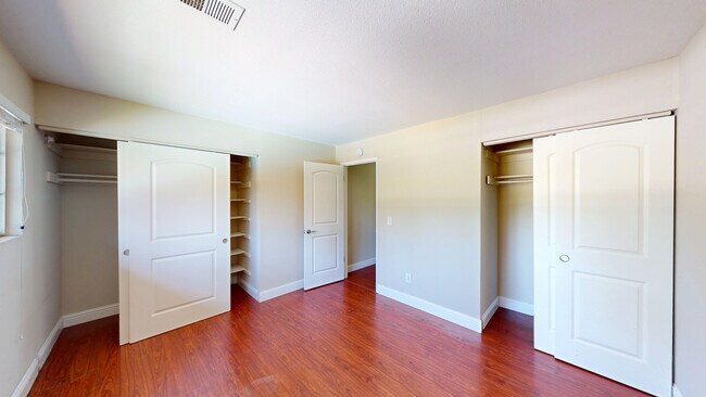 Building Photo - 18225 Happy Ln