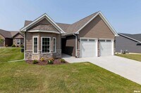 Building Photo - 5120 Pandit Dr