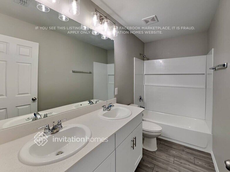 Building Photo - 1139 Clear Dusk Ln