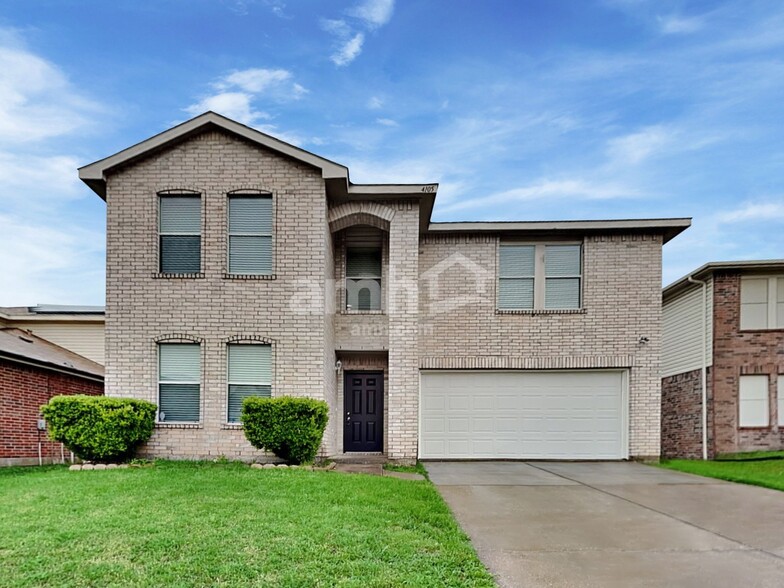 Primary Photo - 4105 Hunters Creek Dr