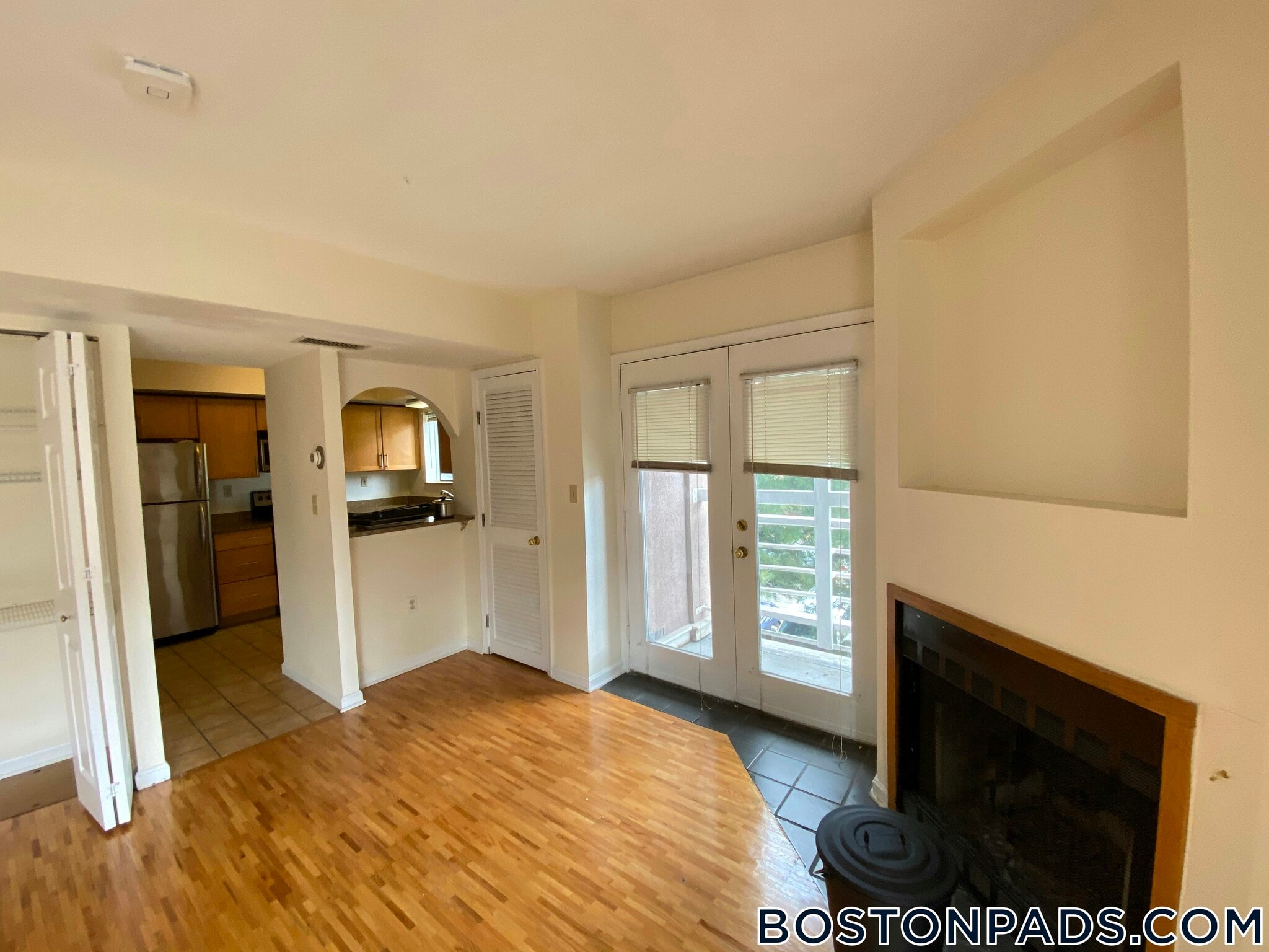 Building Photo - 345 Franklin St