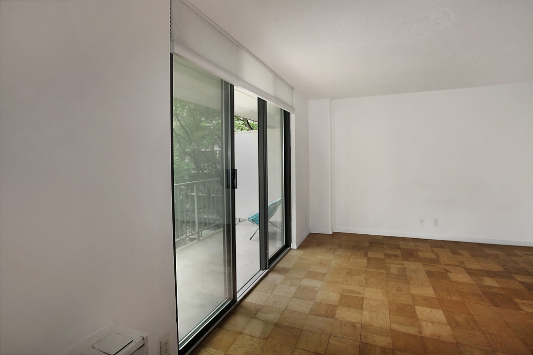 Building Photo - 2201 L St NW