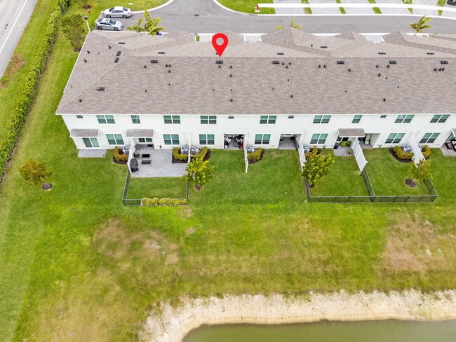 Building Photo - 4370 Pond Lily Ln