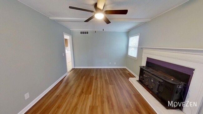 Building Photo - 6017 Whittier Dr