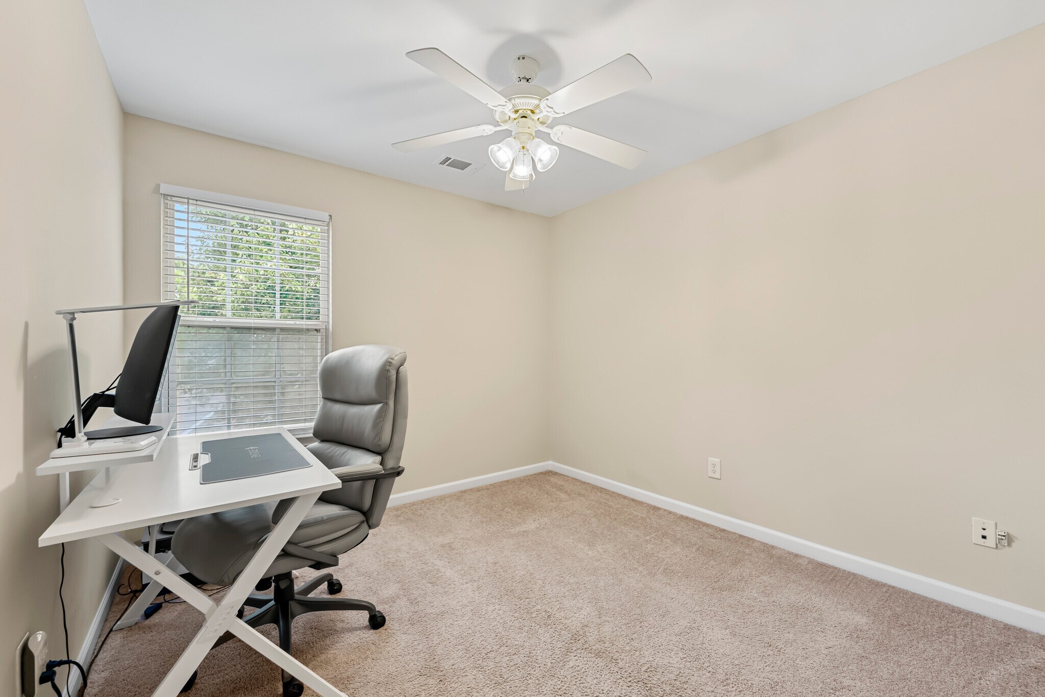 Building Photo - 940 Pierce Brennen Dr